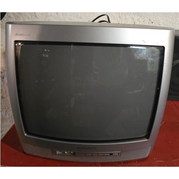 Magnavox 13" CRT TV – Vintage Gaming Display – Tested Working – Retro Tube TV - Picture 1 of 2